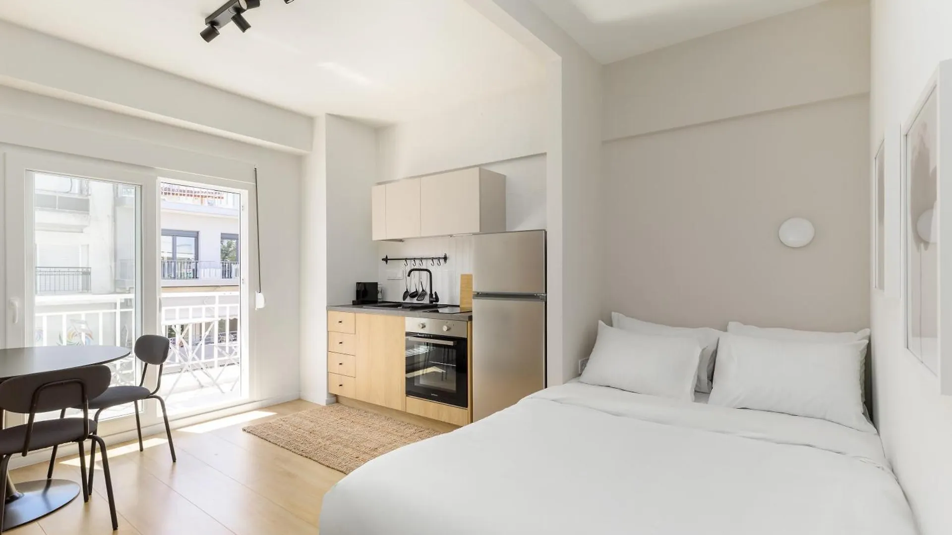 Apartment Amber Studios & Suites By Halu! Thessaloniki Greece