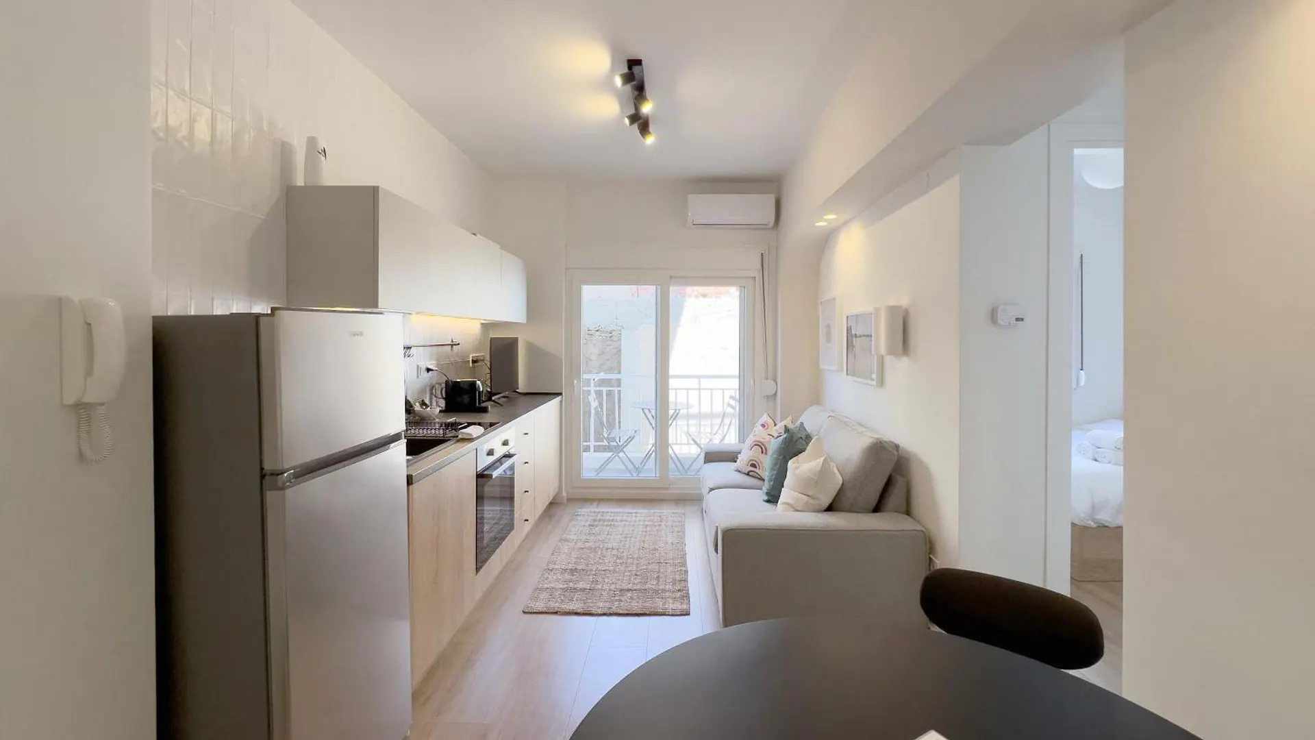 Amber Studios & Suites By Halu! Thessaloniki 0*,  Greece